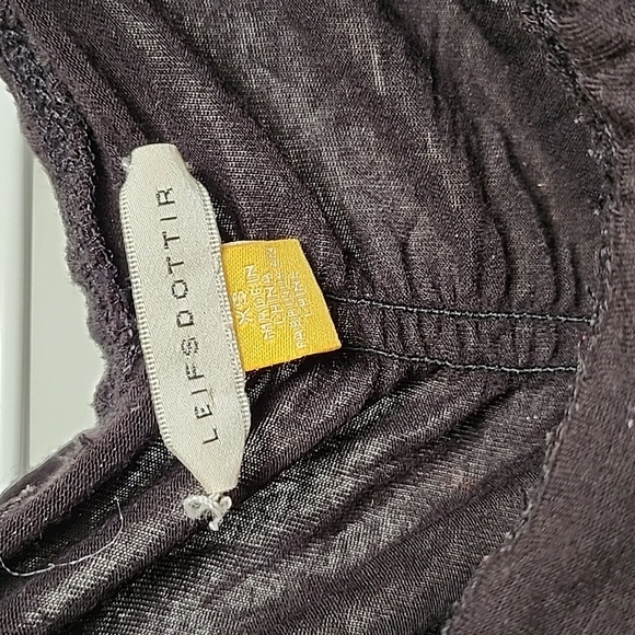 Leifsdottir tank top - Picture 2 of 5